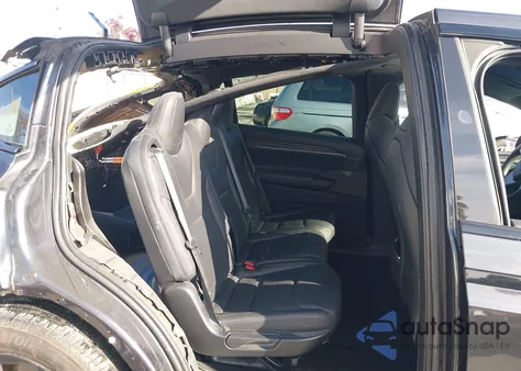 2024 Tesla Model X Long Range из США, поврежденный, VIN 7SAXCAE50RF443203